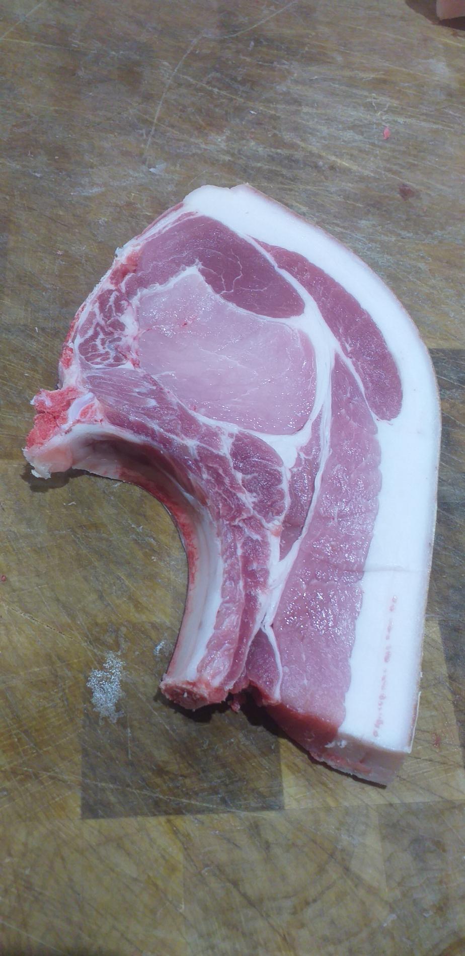 Côte de porc (avec couenne)